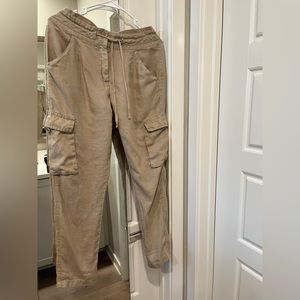 Linen Cargo pants Khaki Size M/US 8/waist 30”